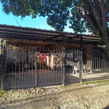 Casa  en Venta en Francisco Álvarez, Moreno