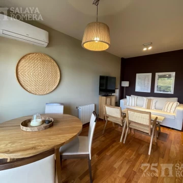 Departamento en  Venta Olivos  3 ambientes con Cochera -