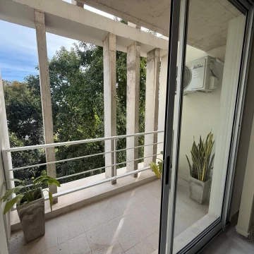 Departamento de 2 amb en el centro de Escobar