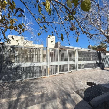 Casa en Venta en San Martín Mza 