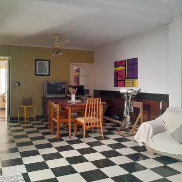 1751998501.jpg