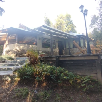 Casa en  B° Tres Cerros - Villa La Angostura
