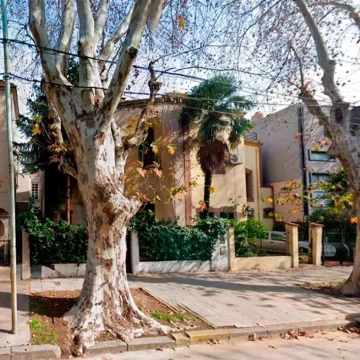 Casa - Venta - Flores
