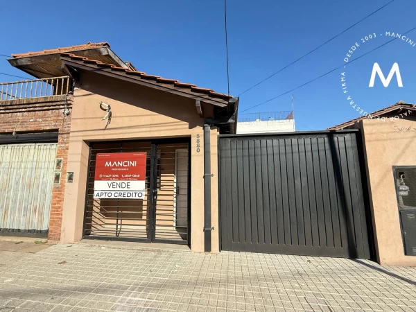 APTO CRÉDITO - PH en venta de 2 ambientes con patio y cochera - Villa Ballester