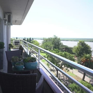 Departamento en  Av. Del Huerto 1115