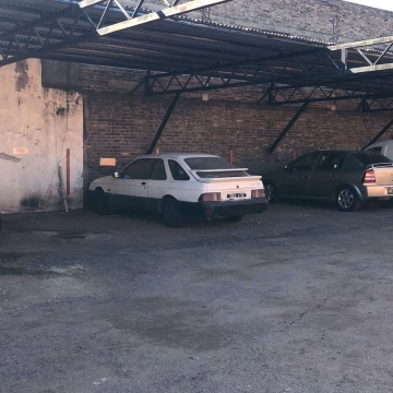Cochera a la venta en Rodriguez al 3800