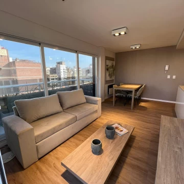 Hermoso depto. de 2 dormitorios a la venta en 3 de Febrero 1200