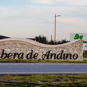 VENTA DE TERRENO EN BARRIO ABIERTO RESIDENCIAL RIBERA DE ANDINO 