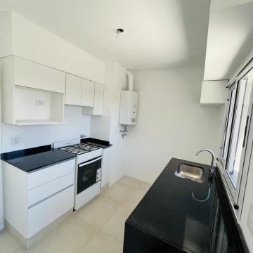 VENTA DEPARTAMENTO DUPLEX DE DOS DORMITORIOS 