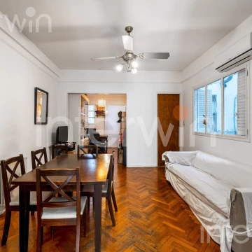 Departamento en Venta - 3 Ambientes - Balcón - Muy luminoso - Recoleta
