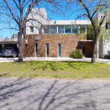 CASA EN VENTA EN CC SAN FRANCISCO EN MANZANARES PILAR