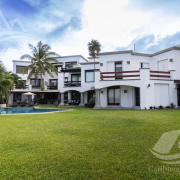 Casa en Venta en Zona Hotelera Cancun