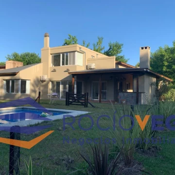 Casa en  venta  en Country San Patricio, Francisco Alvarez