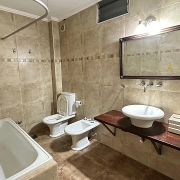 1752693160.jpg