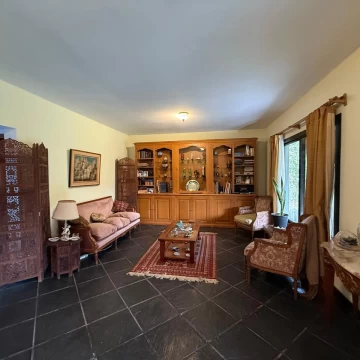 Casa en venta, 3 dormitorios. Oportunidad!