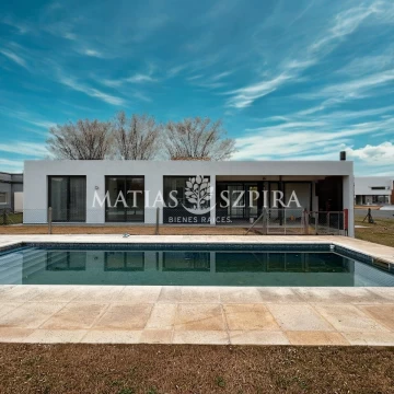 Casa en venta El Nacional 4 ambientes