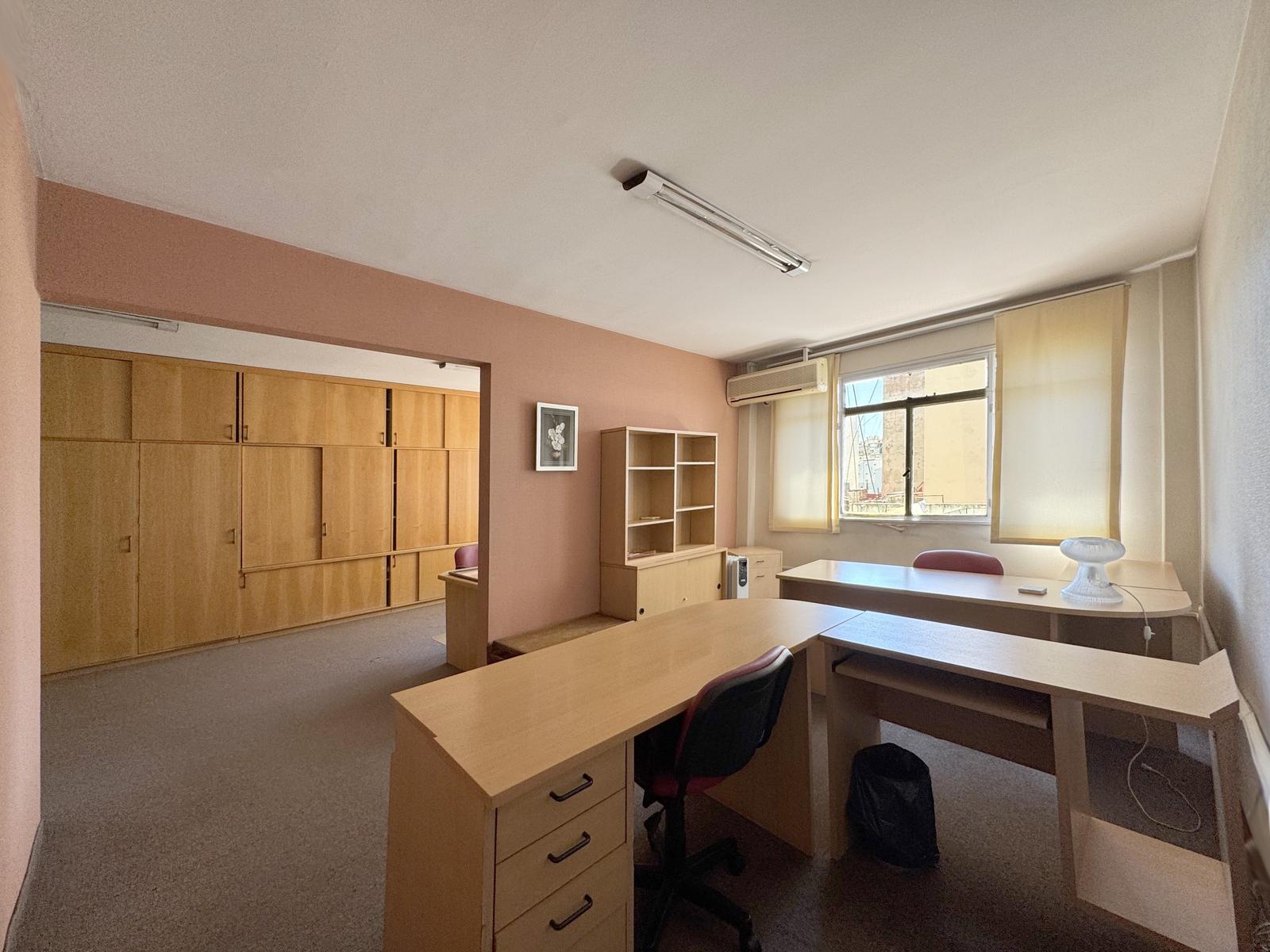 Oficina de 60 m² en Monserrat, foto 5