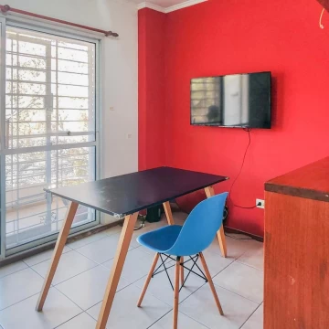 VENTA / PERMUTA - Departamento  Dúplex de 1 dormitorios mas comodín. Echesortu, Rosario.