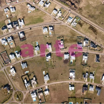 Terreno central  en venta en barrio cerrado los juncos L22