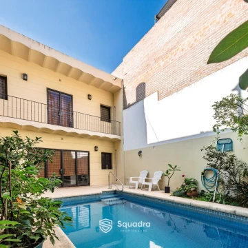 VENTA | PERMUTA - Casa con piscina, quincho, parrilla y tres patios - Pichincha, Rosario.