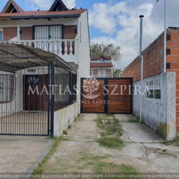 Casa en venta 4 ambientes