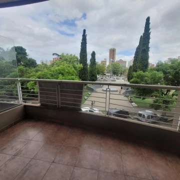 Alquiler: Departamento 2 ambientes:  calle Alberdi - Caseros