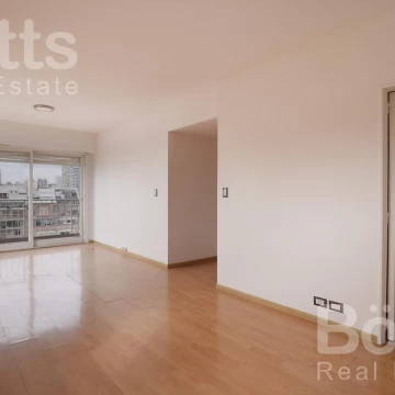 SEMIPISO LUMINOSO 3 AMB CON BALCÓN ZONA LA IMPRENTA / LAS CAÑITAS