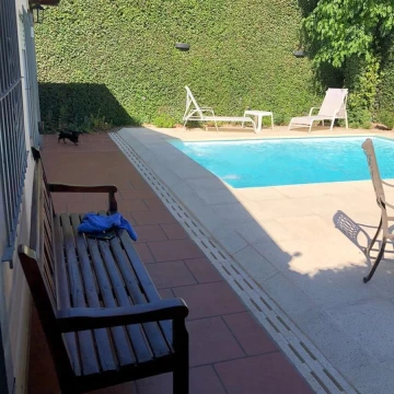 venta casa 3 dormitorios, pileta climatizada Escobar