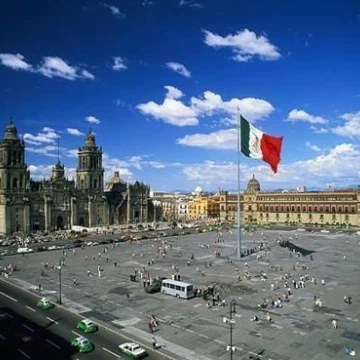 Terreno en Mesones, Centro Historico de la Ciudad de México