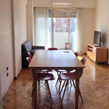 Departamento 3 ambientes piso alto 1 cochera
