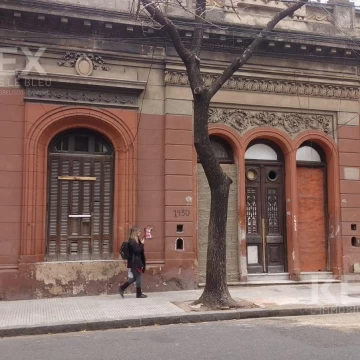 Terreno en  Monserrat - doble frente -  Sup Vendible 4107