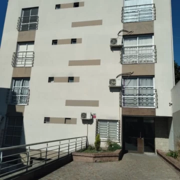 AVDA. RIVADAVIA 21800