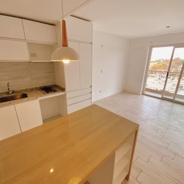 Av. Pellegrini 4041 - Departamento Monoambiente Con Amenities En Alquiler - Echesortu, Rosario