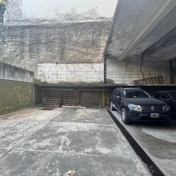 COCHERA DESCUBIERTA EN VENTA EN PALERMO – PLANTA BAJA