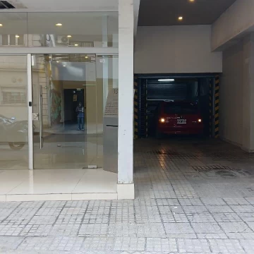 Cochera venta rosario centro urquiza al 1000