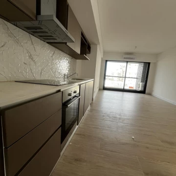 Departamento en Almagro 2 ambientes al frente por Av Corrientes, full amenities 2 baños