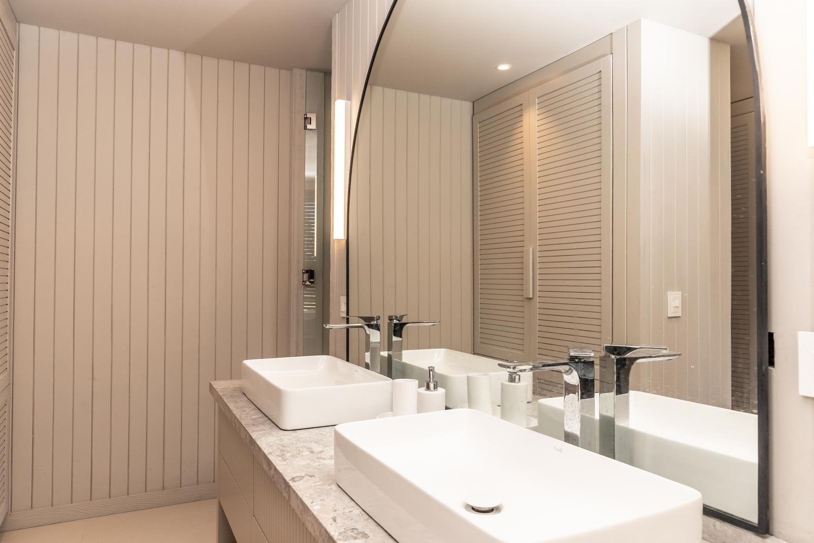 Baño suite principal