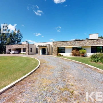 VENTA CASA CAMPOS DE ROCA 3 DORMITORIOS