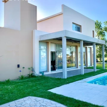 Casa en  Venta en La Plata