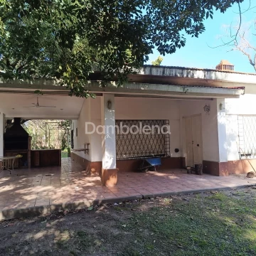 Casa Quinta  en Venta en Moreno