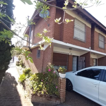 Duplex Mar del Tuyú- Acepta Permuta-Lindero a Costa del Este.