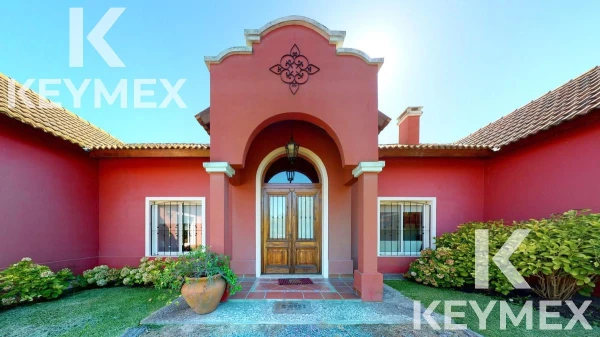 VENTA DE CASA DE 5 DORMITORIOS EN CAMPOS DE ROCA