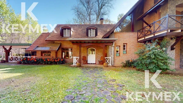 VENTA DE CASA DE 4 DORMITORIOS EN CAMPOS DE ROCA