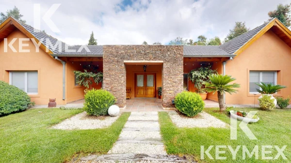VENTA CASA 4 DORMITORIOS CAMPOS DE ROCA