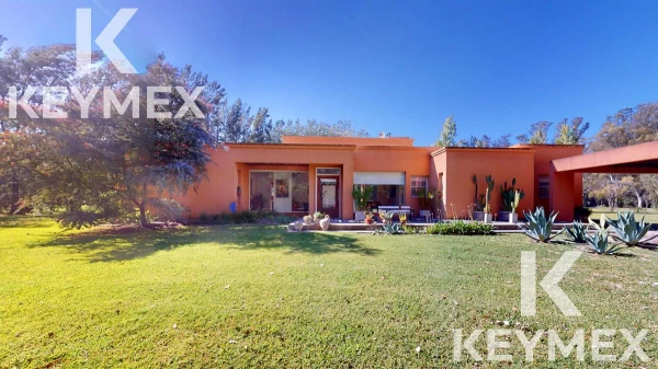VENTA CASA 4 DORMITORIOS EN CAMPOS DE ROCA