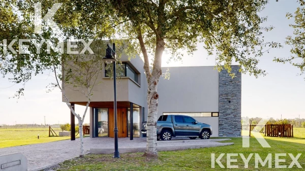 VENTA DE CASA EN HARAS DEL SUR 3