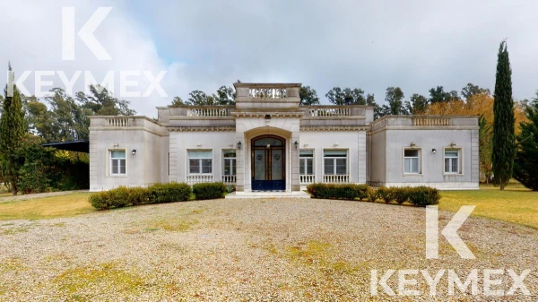 VENTA DE CASA DE 4 DORMITORIOS EN CAMPOS DE ROCA