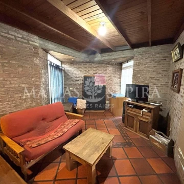Casa en venta Villa Udaondo 4 ambientes