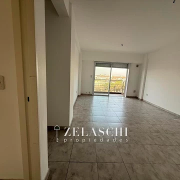 Alquiler: Departamento 3 ambientes - Av Gral Paz - Saenz Peña