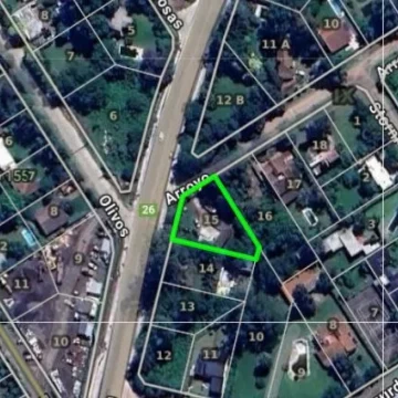 Fracción sobre ruta 26 con acceso próximo a RN9